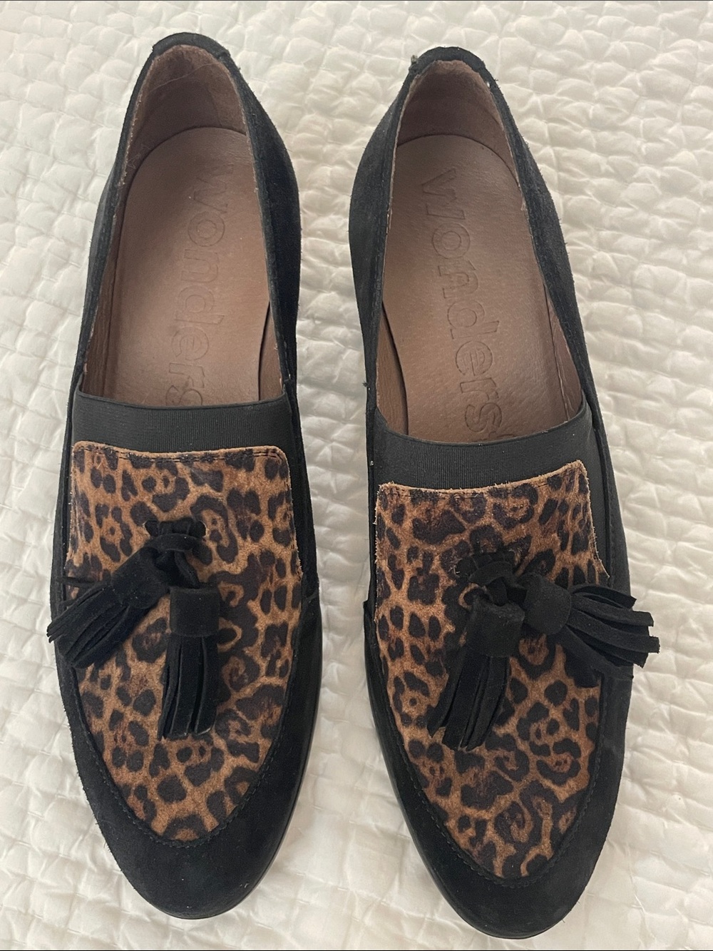 Wondersfly Black Suede Leopard Tassel Loafers 41 NWOT